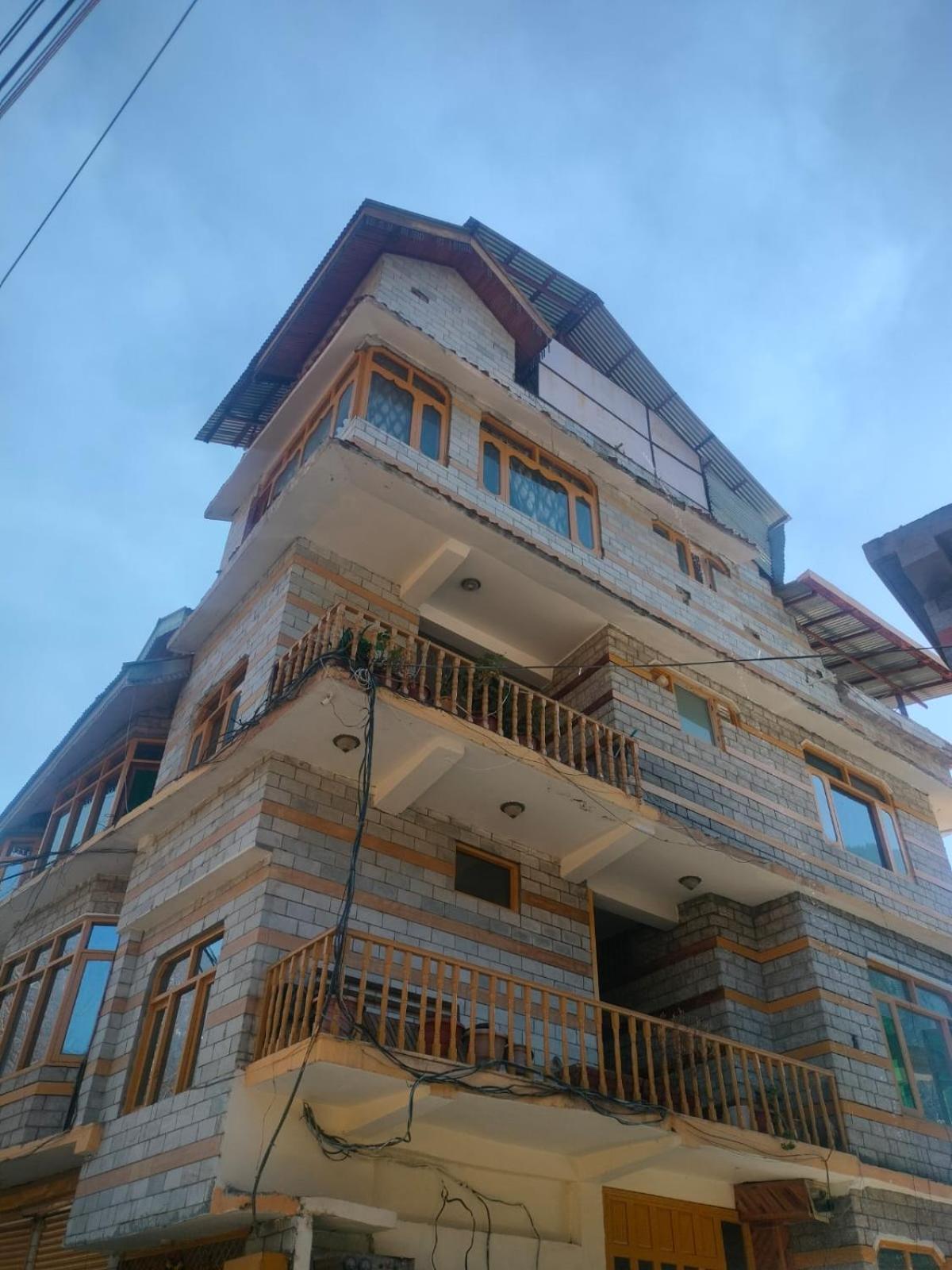 Govind Royal Stay Manāli Buitenkant foto